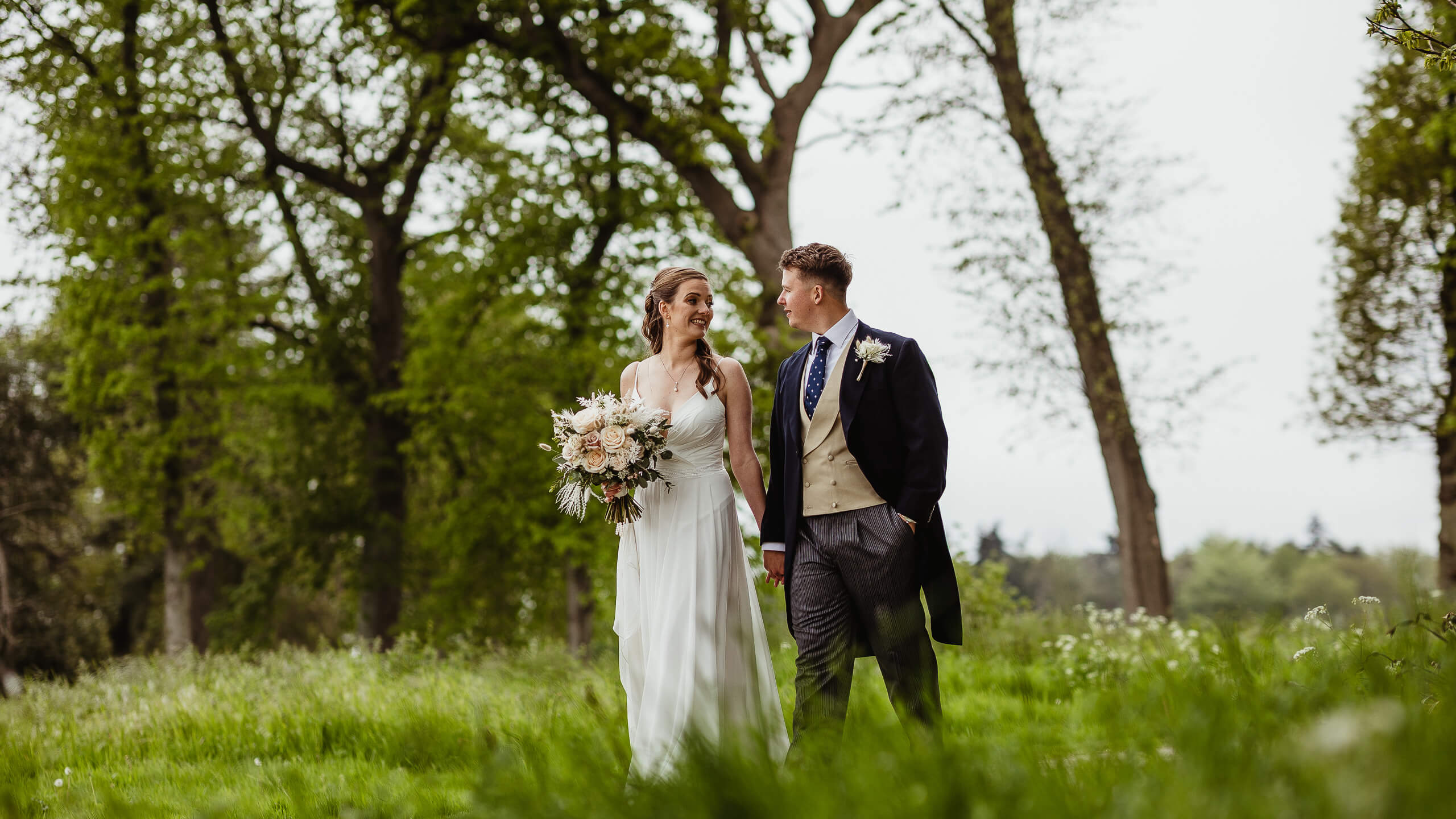 spring wedding at the woodyard norfolk